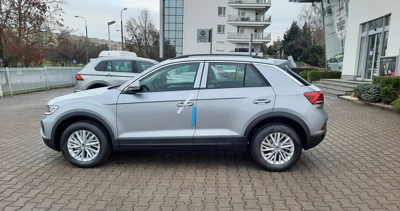 samochody osobowe Volkswagen T-Roc cena 131400 przebieg: 10, rok produkcji 2024 z Oświęcim